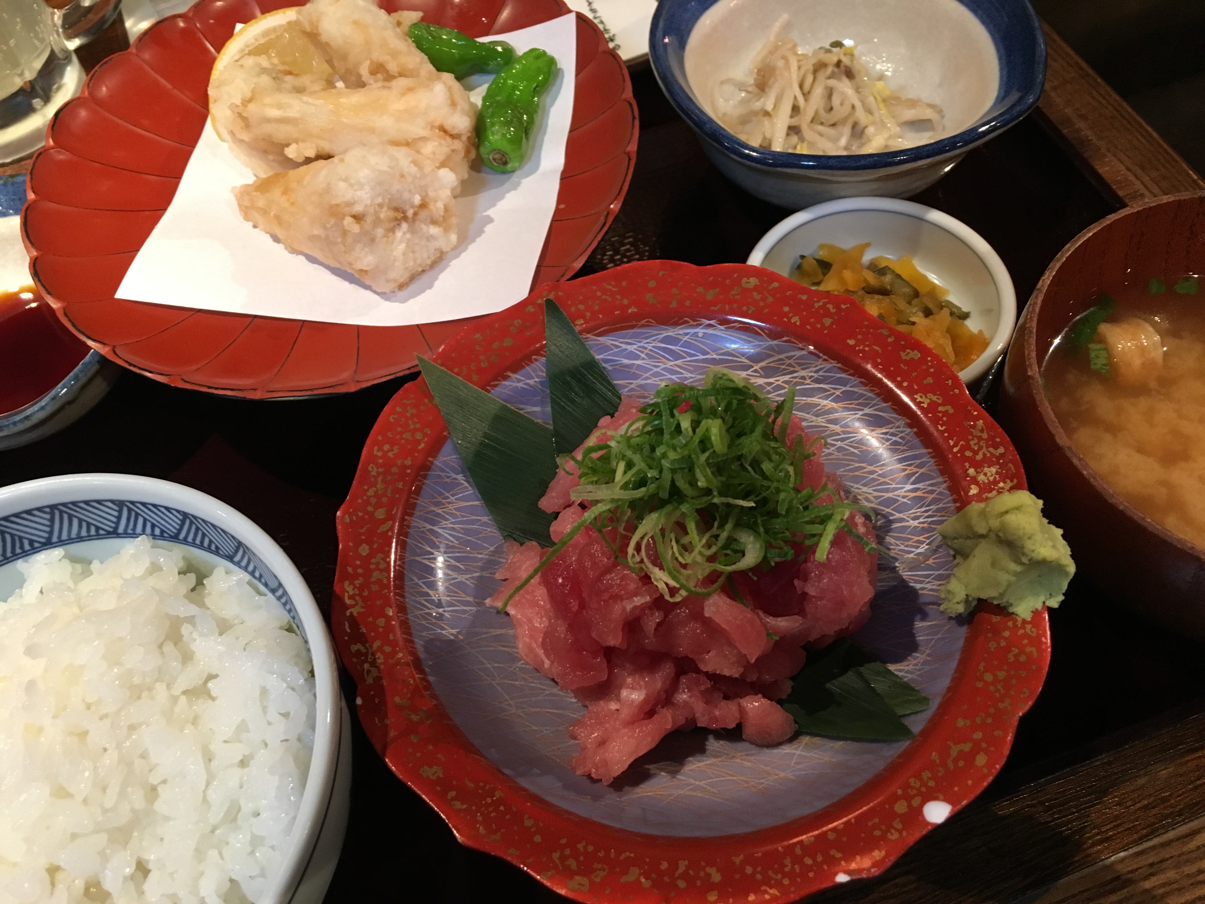 西中島南方駅近くの すなおや ごはん亭で食事 トシ